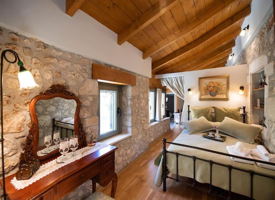 KariáLa Casa Di Bella A Tradional Stone House With Barbecue别墅 外观 照片