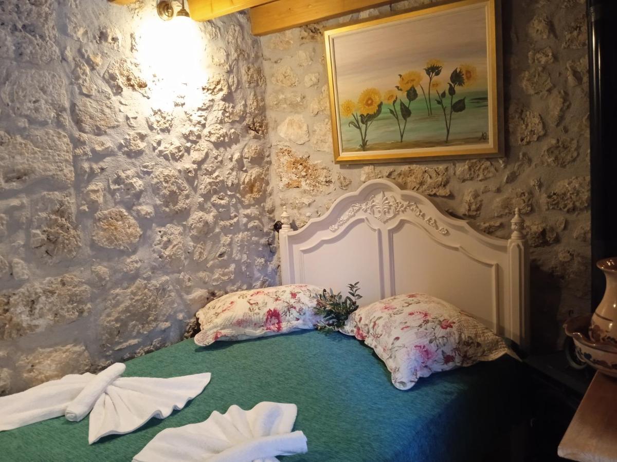 KariáLa Casa Di Bella A Tradional Stone House With Barbecue别墅 外观 照片