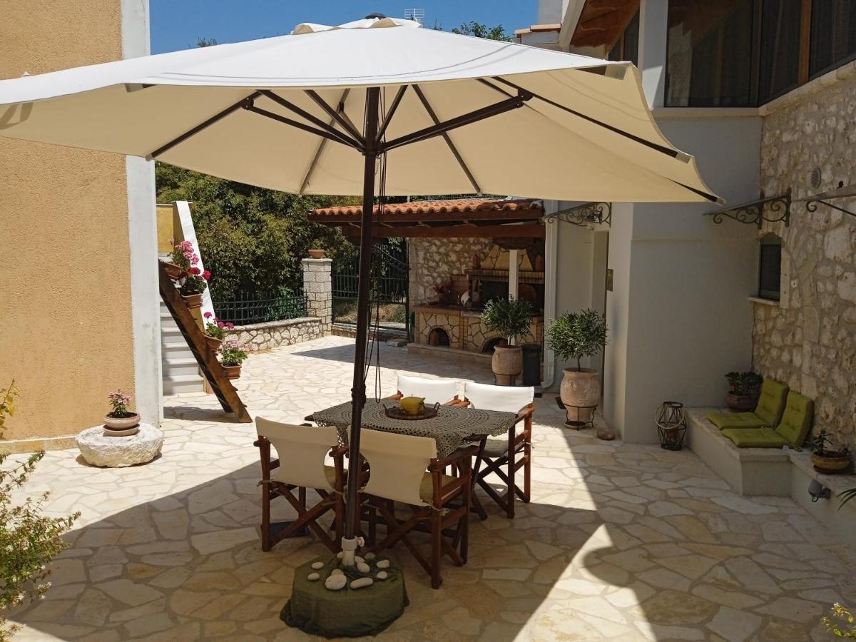 KariáLa Casa Di Bella A Tradional Stone House With Barbecue别墅 外观 照片