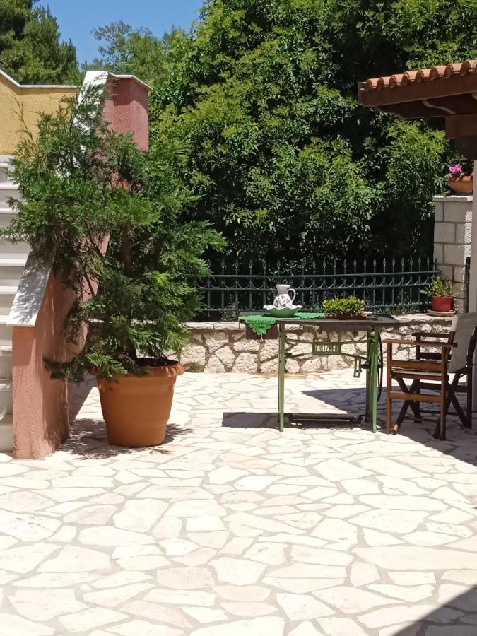 KariáLa Casa Di Bella A Tradional Stone House With Barbecue别墅 外观 照片