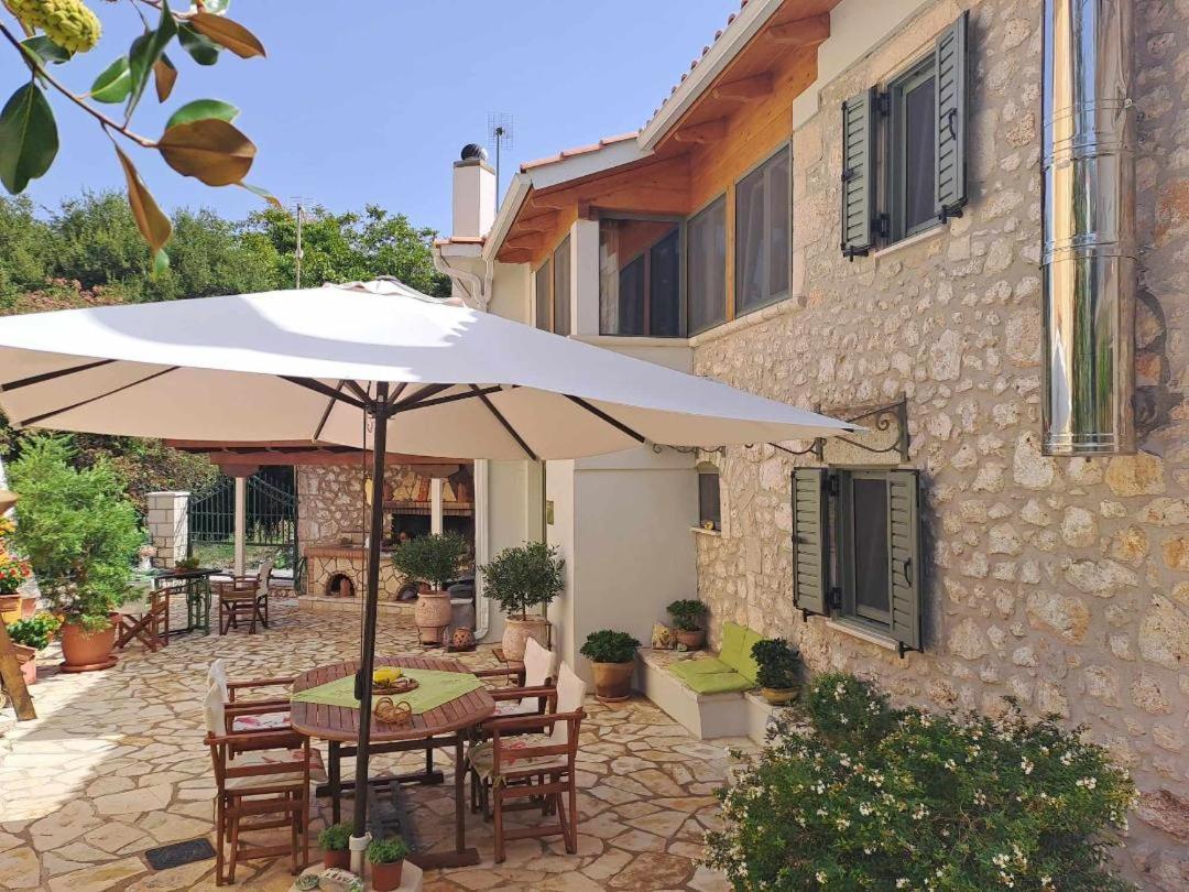 KariáLa Casa Di Bella A Tradional Stone House With Barbecue别墅 外观 照片